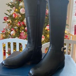 Cole Haan Black Leather Size10 Boot